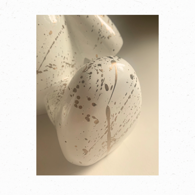 Deco | Bear | Off-White Gold